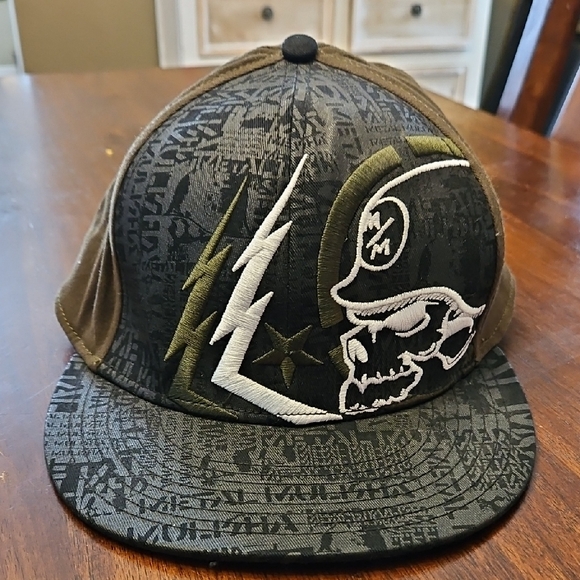 Metal Mulisha Other - Metal Mulisha Black and White Logo Cap